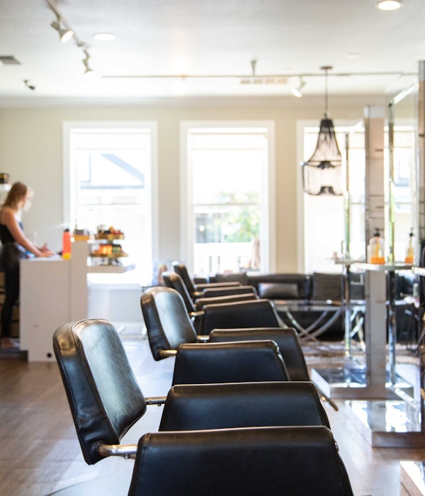 Warm interior of the Lumière salon studio